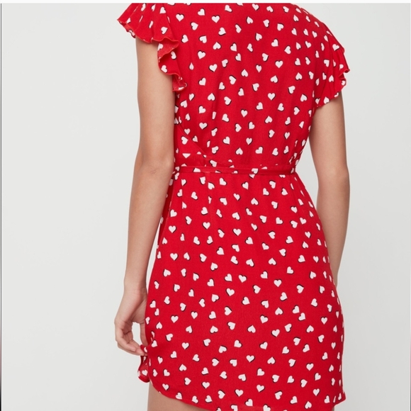Aritzia Sunday Best Maude heart red wrap dress - Picture 5 of 9